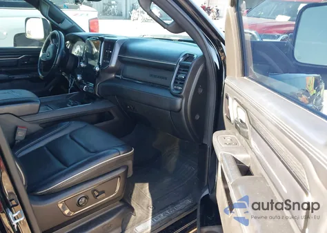 2022 Ram 1500 Limited 4X4 5'7 Box z USA, uszkodzony, nr VIN 1C6SRFHT4NN266736